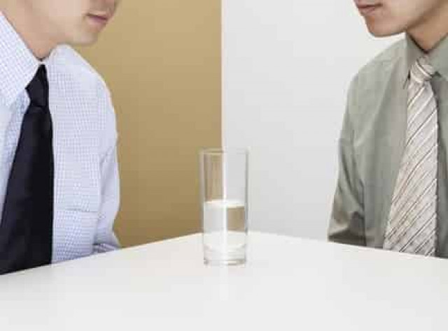 7 фраз, чтобы вежливо остановить пессимиста