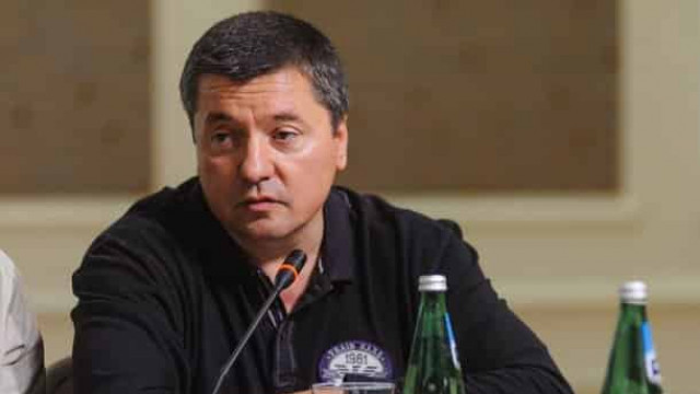 Украинский политолог дал оценку регулярным визитам Зеленского к Коломойскому 