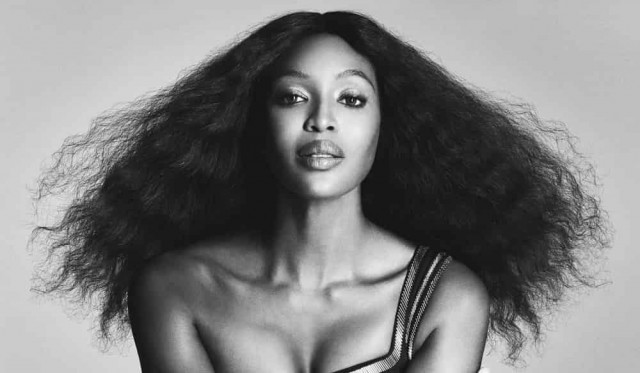 Наоми Кэмпбелл в метро