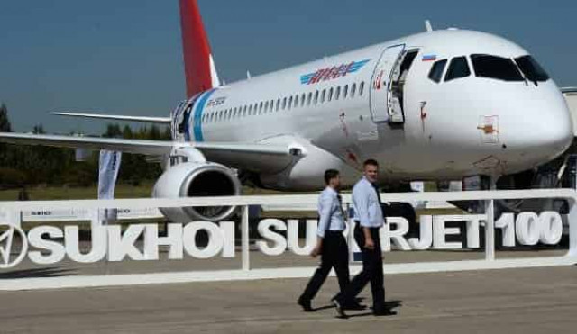 Иран готов рассмотреть предложение России на поставку лайнеров SSJ-100
