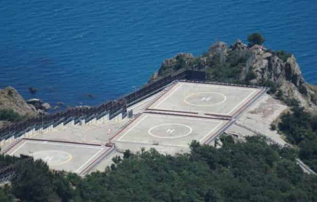 В Крыму нашли элитное «гнездышко» Путина и Медведева: скандальные кадры слили в сеть