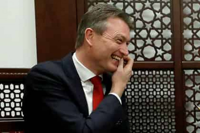 Совравший о встрече с Путиным голландский министр уволился
