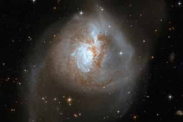 Вблизи Млечного Пути нашли мертвую галактику