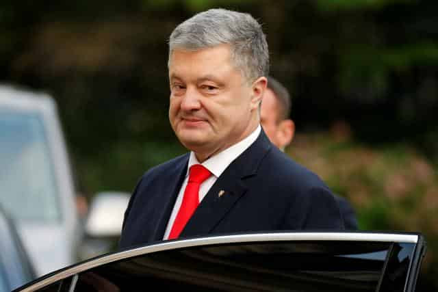 Defiant Poroshenko: Ukraine's voters will choose substance over style in election