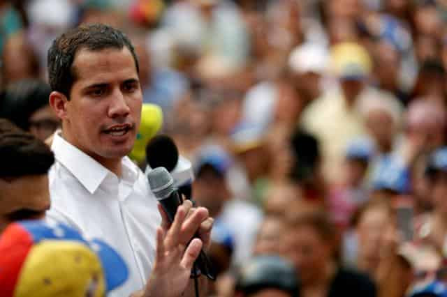 Two Venezuela central bank employees arrested after meeting Guaido