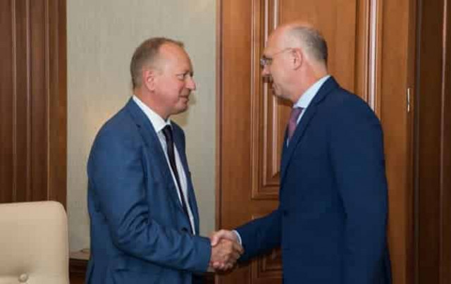 Прем'єр Молдови провів переговори з представником України