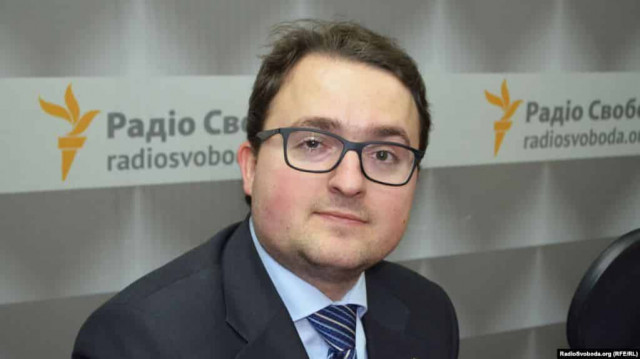 Зеленский представил нового представителя президента в Крыму