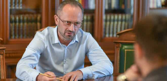 Бессмертный заявил о незаконности указа Зеленского о гражданстве