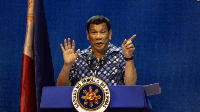 Президент Филиппин разрешил стрелять в коррупционеров - только не насмерть