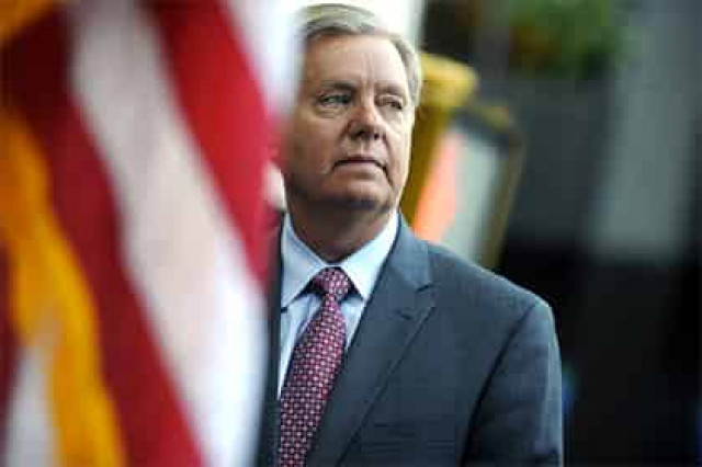 Участник президентской гонки в США пригрозил сбивать российские самолеты в Сирии