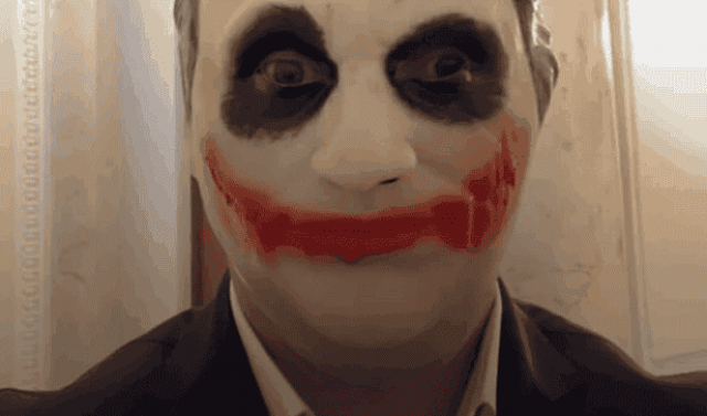 «Спасибо, Илья!»: пранкер Джокер нарядился Кивой после выходки нардепа в Раде