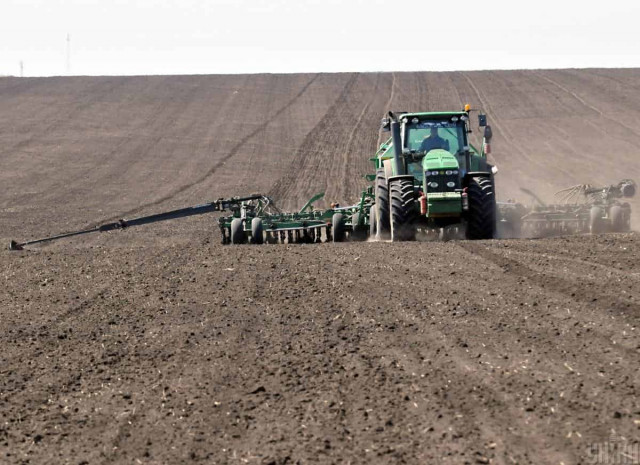 В Минэкономики назвали стоимость земли после открытия рынка