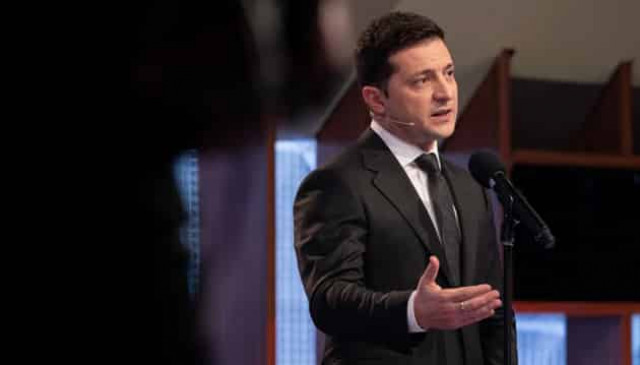 Zelensky says he believes gas transit agreement with Russia will be signed