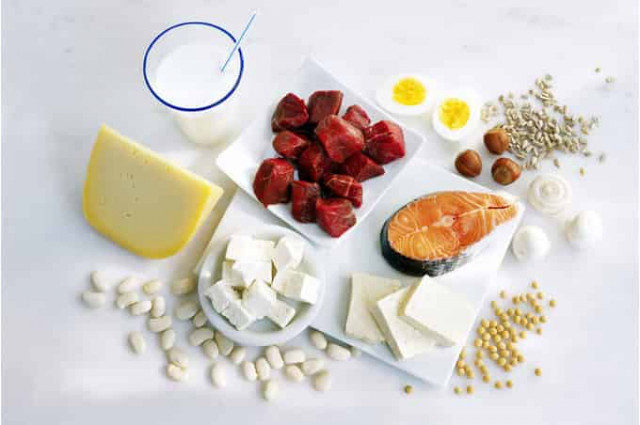 Белковая диета: похудеть и выспаться