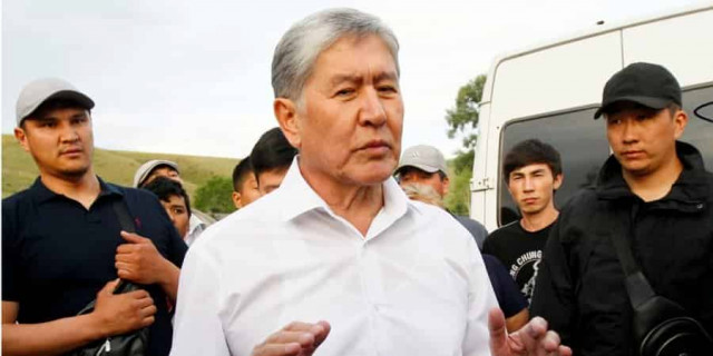 Екс-президент Киргізстана підозрюється в організації держперевороту