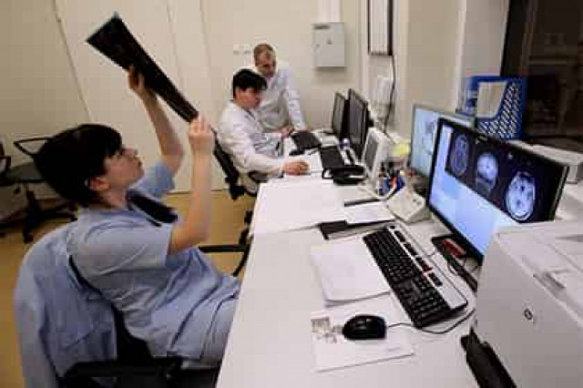 Россиян начнут лечить от рака удаленно
