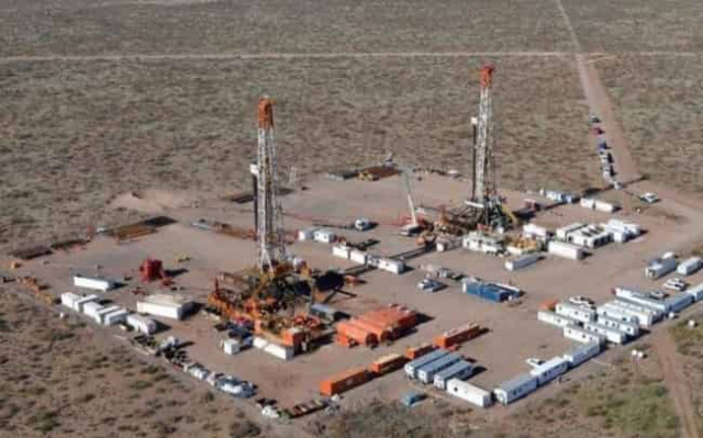 Аргентина заплатит Боливии реактивным самолетом в рамках газового контракта
