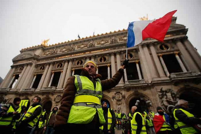 Во Франции завершаются национальные дебаты о требованиях 