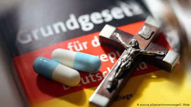 Top German court to decide legality of assisted suicide