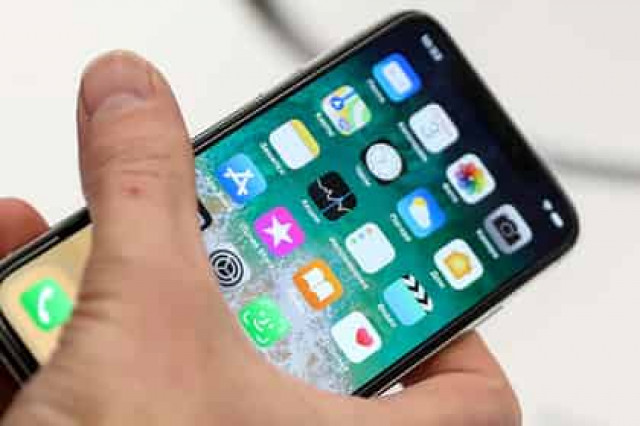 Хакеры похвастались взломом новейшей защиты iPhone
