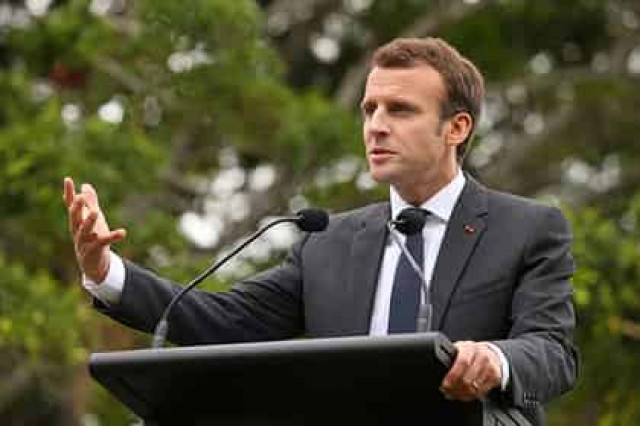 Макрон захотел сменить главный язык ЕС
