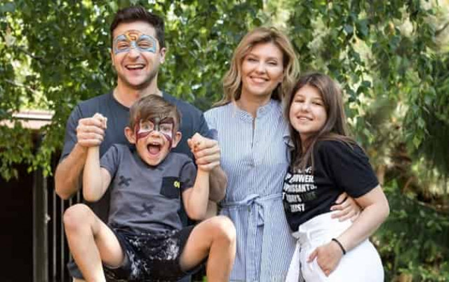 Первая леди и президент поздравили дочь с Днем рождения