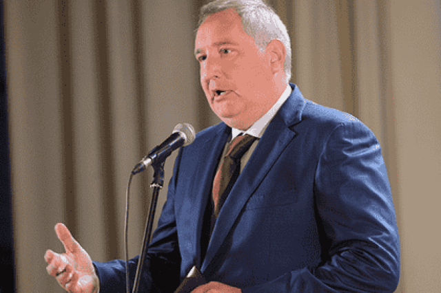 Рогозин осудил «заблудшего» Овечкина за отказ от поездки на Олимпиаду