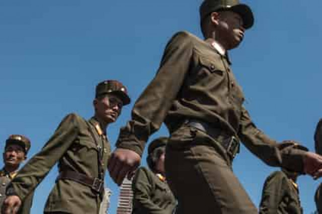 Северокорейцы пообещали иранцам остаться братьями по оружию