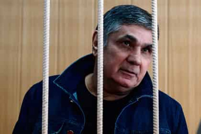 Для главного вора России запросили 10 лет колонии
