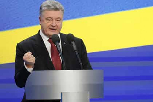 Порошенко вслед за Британией потребовал от России заткнуться
