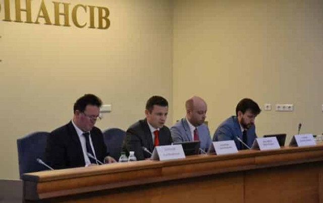 В Украине уволили  руководителей таможен