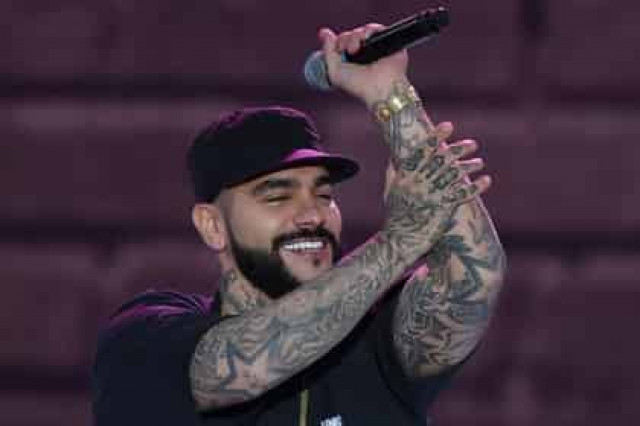 Тимати пригрозил выложить гей-видео с избившим диджея Smash единороссом
