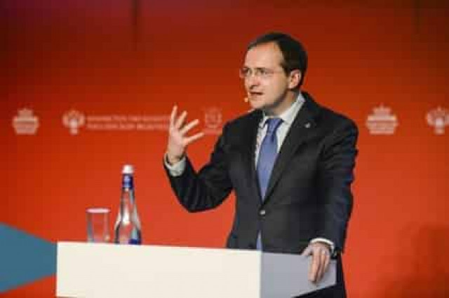 Мединский пожаловался на клавишевтыкателей и тетушек из отдела кинопроката
