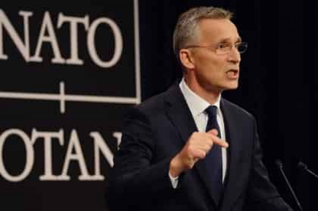 НАТО призвало заполонить Донбасс миротворцами до границы с Россией
