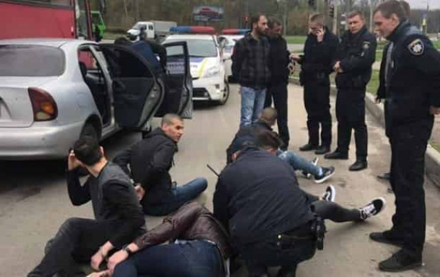 Израильские студенты открыли стрельбу в Харькове