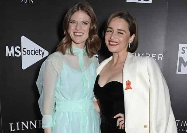 Дружина Джона Сноу пішла на вечірку з його нової «коханкою» (фото)