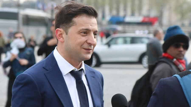 Зеленский уверен, что распустил ВР законно