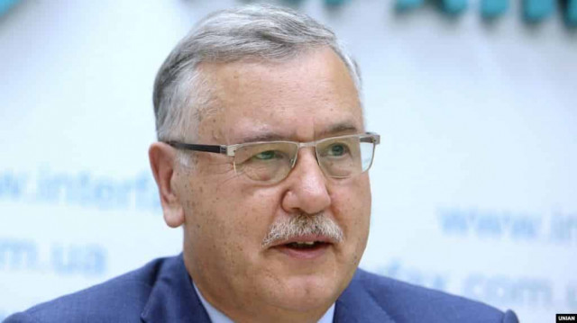 «Дружби більше немає»: Гриценко розкритикував партію «Сила і Честь» Смешко