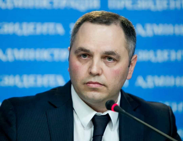 Портнов подав черговий позов проти Порошенка і телеканалу «Прямий»