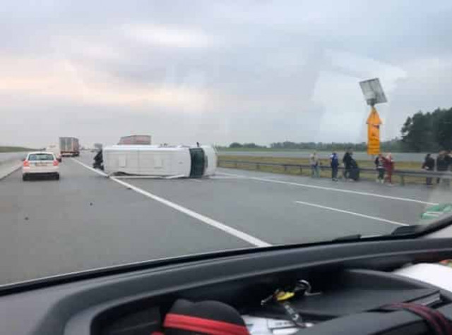 У Польщі перекинувся мікроавтобус з українцями