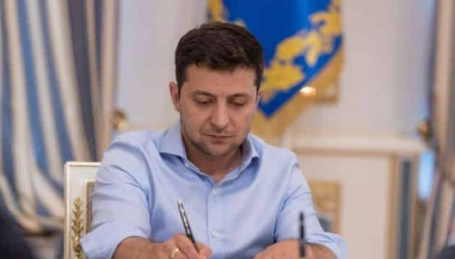 Zelensky signs law protecting businesses from controllers and bureaucrats