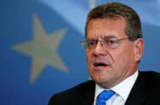 Diplomat Sefcovic to run for Slovak president