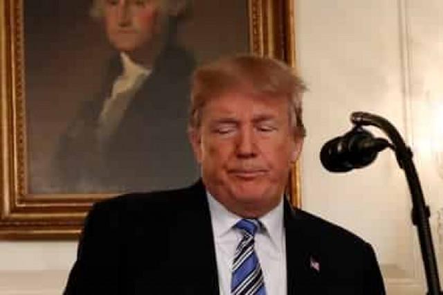 Трамп объяснил убийства детей в школе влечением ФБР к России
