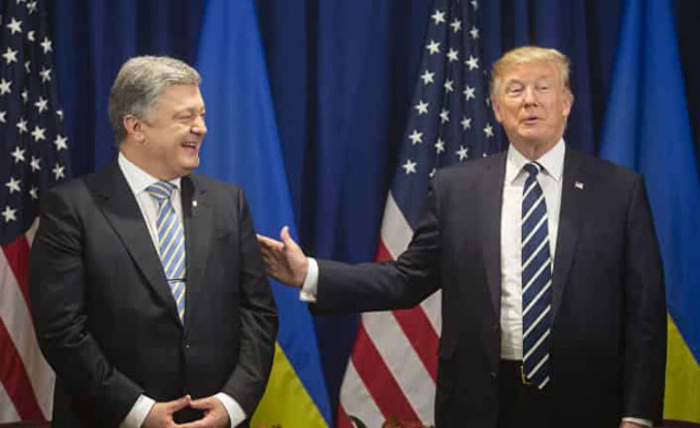 Порошенко ввел новые санкций против России
