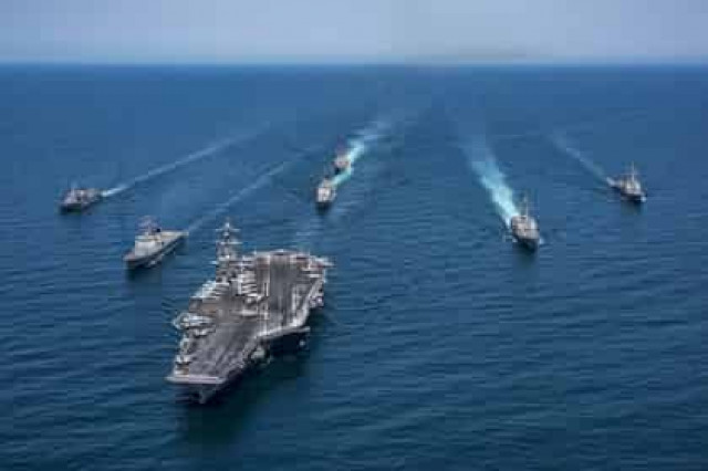 США и Южная Корея проведут новые учения с участием американского авианосца