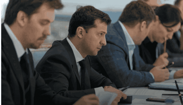 Зеленський підтримав закон про електронні чеки і кешбек: що це значить для українців