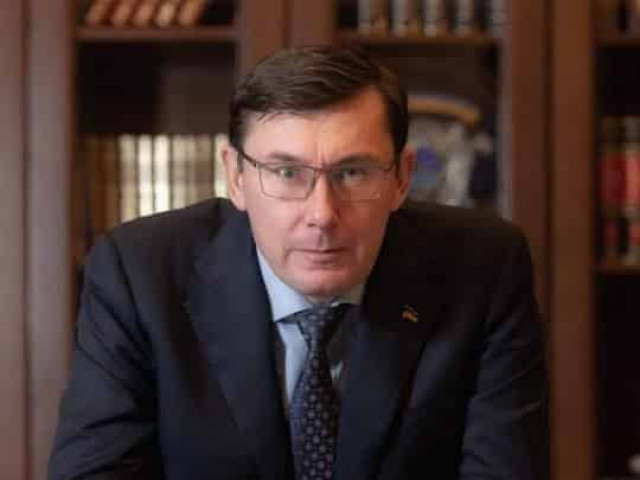 Юрій Луценко заявив, що підтримує «нормальні людські відносини» з президентом Володимиром Зеленським