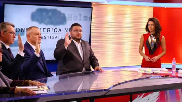 На американском кабельном телеканале вышли три части скандального фильма Джулиани с 