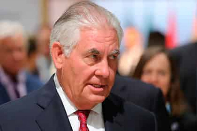 США рассказали о дубине и морковке в переговорах с Северной Кореей
