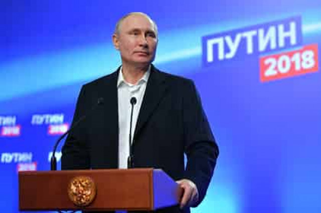 Путин призвал своих соперников на выборах оставить эмоции в стороне
